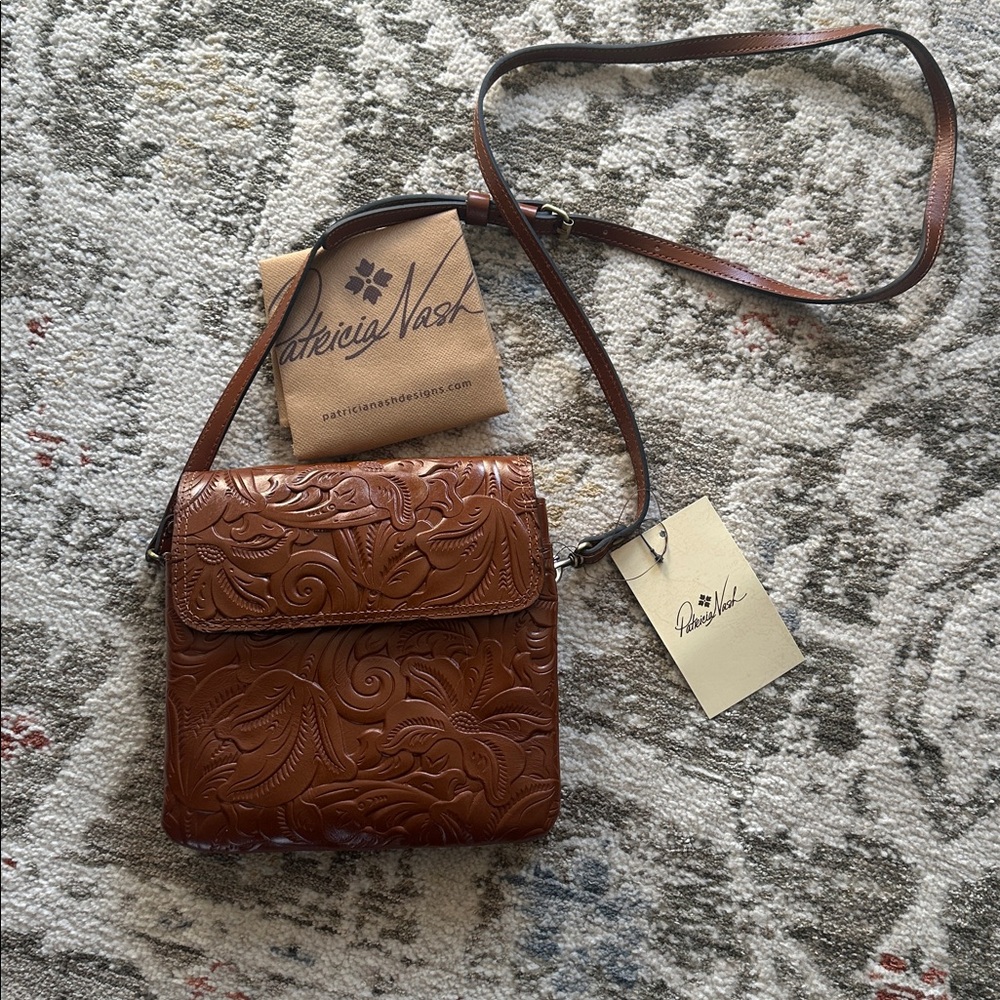 Patricia Nash BALLURI Crossbody Bag